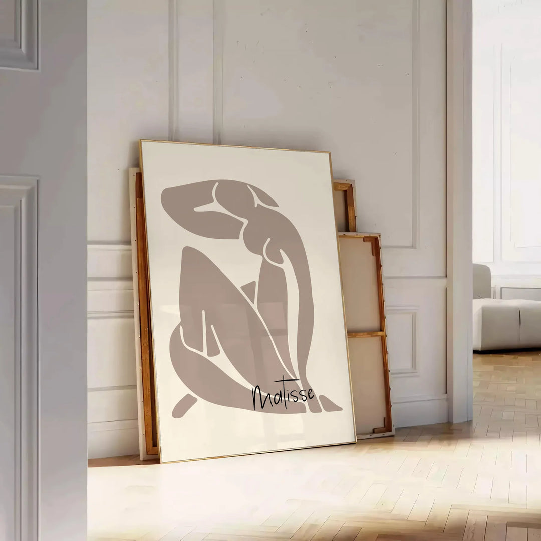 Create Vintage Poster Collages with Papier-Découpés Techniques