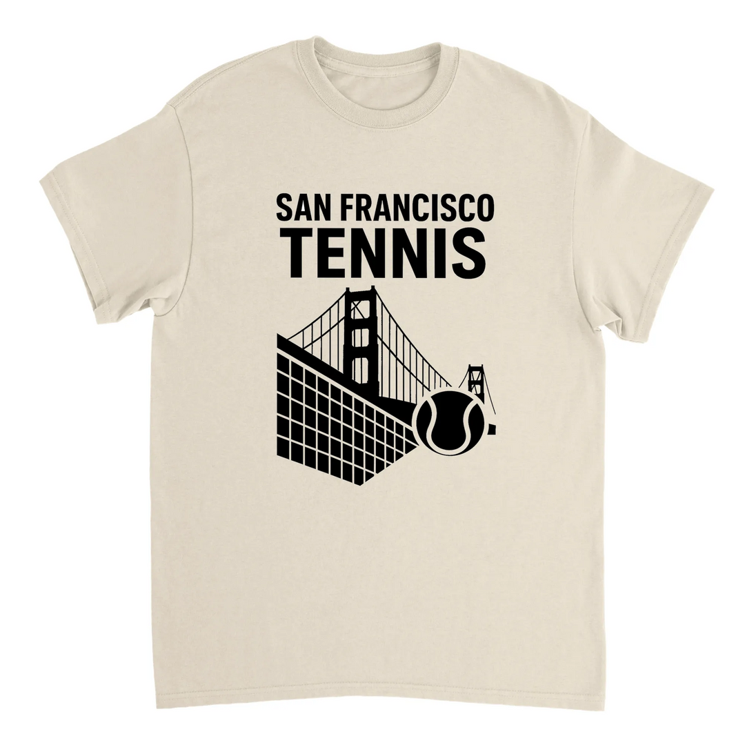 サンフランシスコテニスTシャツ。スタイリッシュなデザインで、テニス愛好者や都市のファンに最適。サイズはS、M、L、XL、XXLが利用可能。