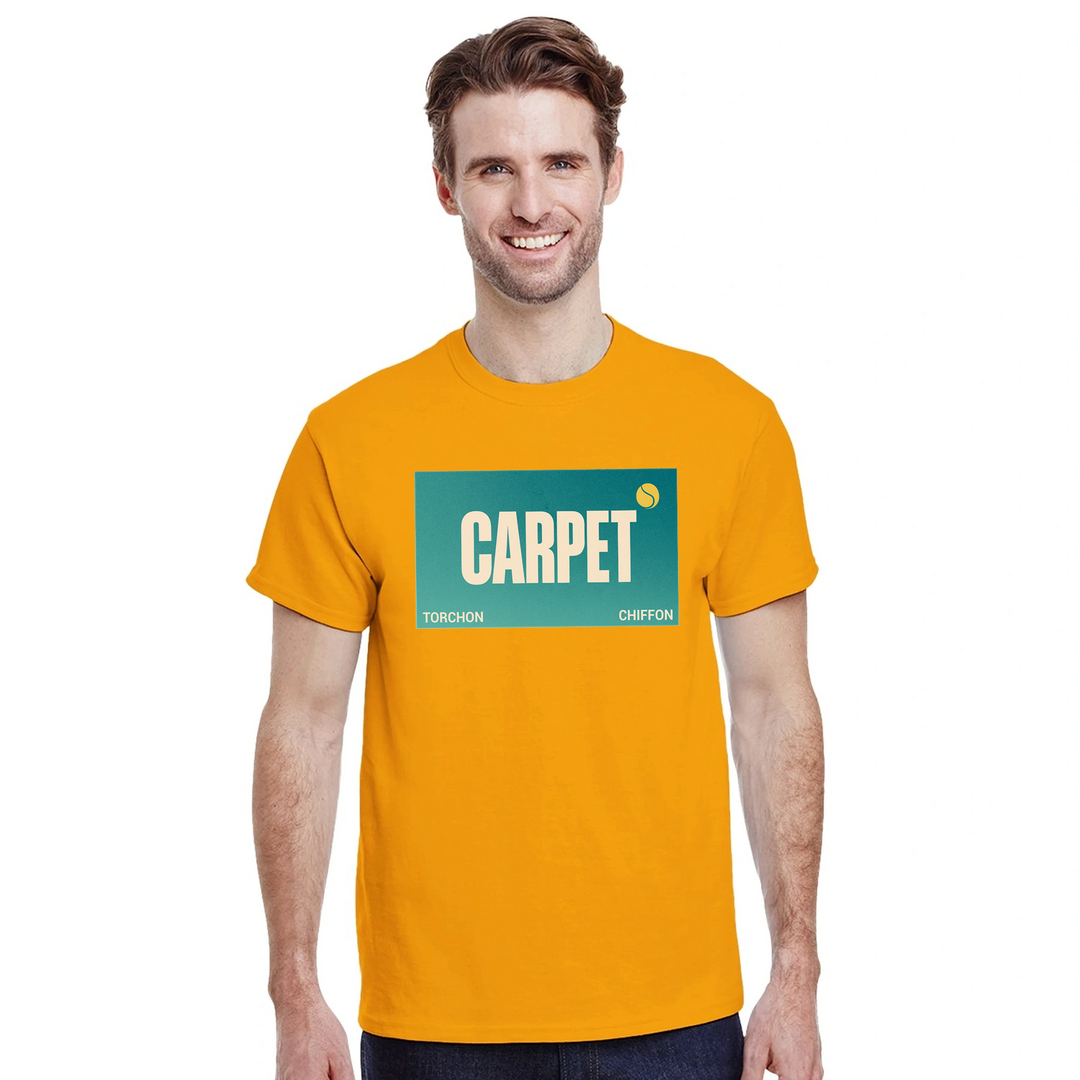 T-shirt de ténis com design elegante de tapete chiffon, ideal para amantes do ténis. Disponível em S, M, L, XL, XXL