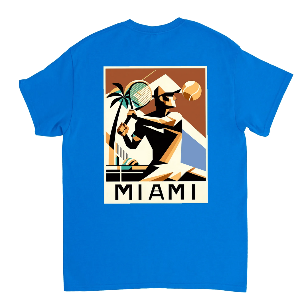 T-shirt Miami Tennis: design vibrante che cattura lo spirito energetico del tennis a Miami, in cotone morbido e traspirante p