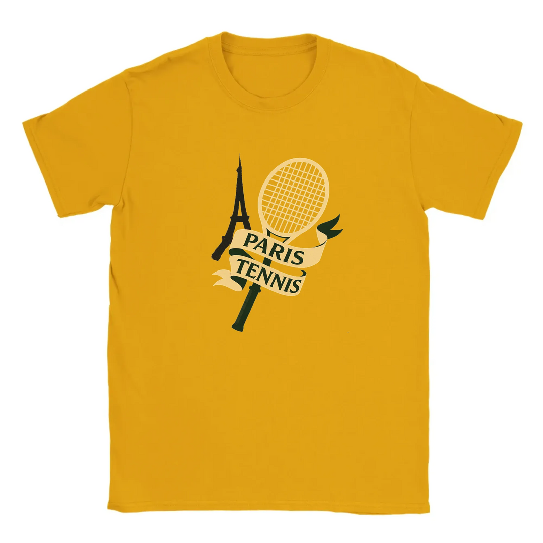 Stylisches T-Shirt mit ikonischem Eiffelturm-Design, perfekt für Tennisliebhaber und Paris-Fans. Verfügbar in S, M, L, XL, XX
