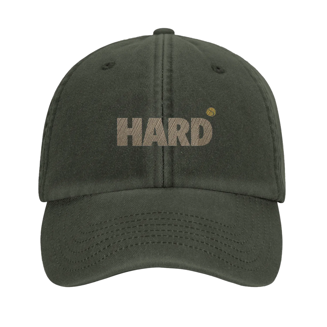 Boné vintage Hard Tennis 3 bordado em algodão 100% lavado, com coroa não estruturada e aba curvada, ideal para um estilo casu
