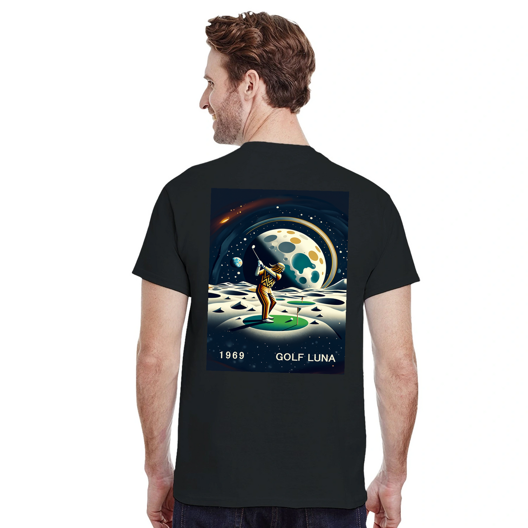 Koszulka Golf Moon z unikalnym wzorem, idealna na pole golfowe i codzienne wyjścia. Wygodna i trwała, dostępna w rozmiarach S