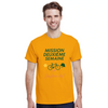 テニス愛好者のためのスタイリッシュな「ミッション2エメセマインテニス2」Tシャツ。快適さとスタイルを兼ね備えた高品質のコットン製。