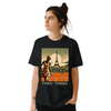 パリのテニスをテーマにしたおしゃれなTシャツ。テニス愛好者にぴったりのデザインで、スタイルを引き立てます。サイズはSからXXLまで選べます。