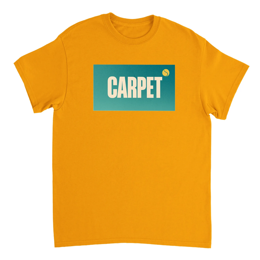 カーペットテニス5Tシャツ。快適な素材で、コートの上でもオフでもスタイリッシュに着こなせます。サイズ: S, M, L, XL, XXL。