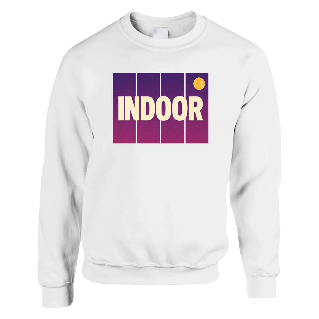 Siltināta indoor tenisa džemperis, kas nodrošina komfortu un stilu gan laukumā, gan ārpus tā