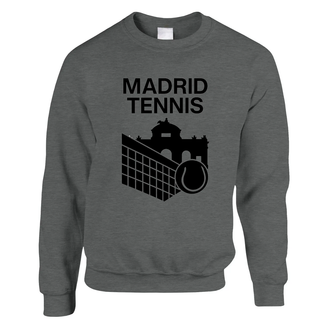 Madrides tenisa džemperis, kas nodrošina komfortu un stilu, izgatavots no 50/50 kokvilnas un poliestera, ar mīkstu un izturīg