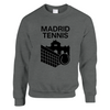 Madrides tenisa džemperis, kas nodrošina komfortu un stilu, izgatavots no 50/50 kokvilnas un poliestera, ar mīkstu un izturīg