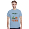 Stilīgs Parīzes tenisa T-krekls, kas apvieno komfortu un eleganci, ideāli piemērots tenisa entuziastiem un Parīzes mīļotājiem
