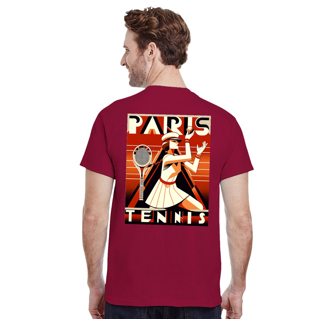 Stylish Paris Tennis T-shirt för entusiaster, tillverkad av mjukt och andningsbart material, perfekt för både avslappnade och