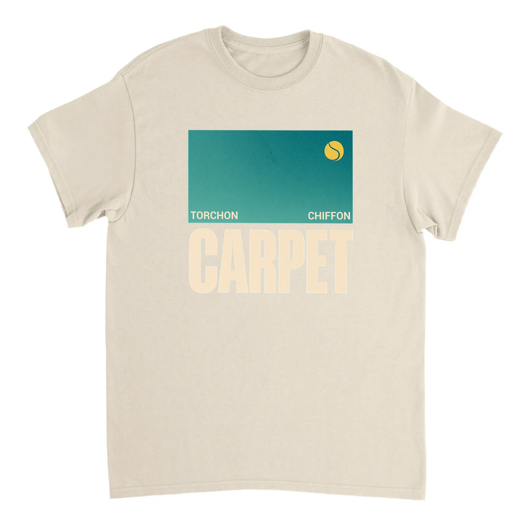 テニス愛好者にぴったりのトーチシフォンカーペットTシャツ。快適な着心地と鮮やかなデザインが魅力。サイズはSからXXLまで選べます。