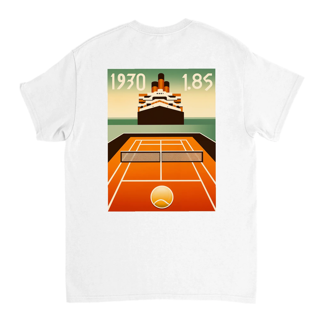 T-shirt Nomandie Tennis, perfetto per giocatori e appassionati, combina comfort e stile con un design audace