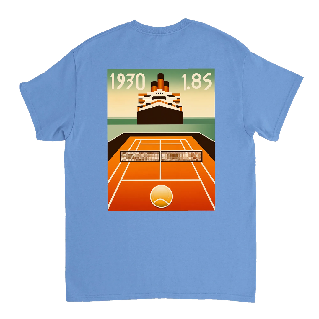 T-shirt Nomandie Tennis, perfetto per giocatori e appassionati, combina comfort e stile con un design audace