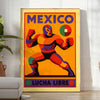 Färgglad Lucha Libre sportaffisch i röd och gul, finns i storlekarna 50x70 och 30x40, perfekt för att lyfta ditt rum