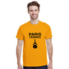 パリテニスTシャツは、愛の街のエッセンスとテニスのスピリットを捉えたスタイリッシュなデザインです。スポーツ愛好者やファッション好きに最適で、コートの内外で着用できます。サイズはS、M、L、XL、XXLがあります。
