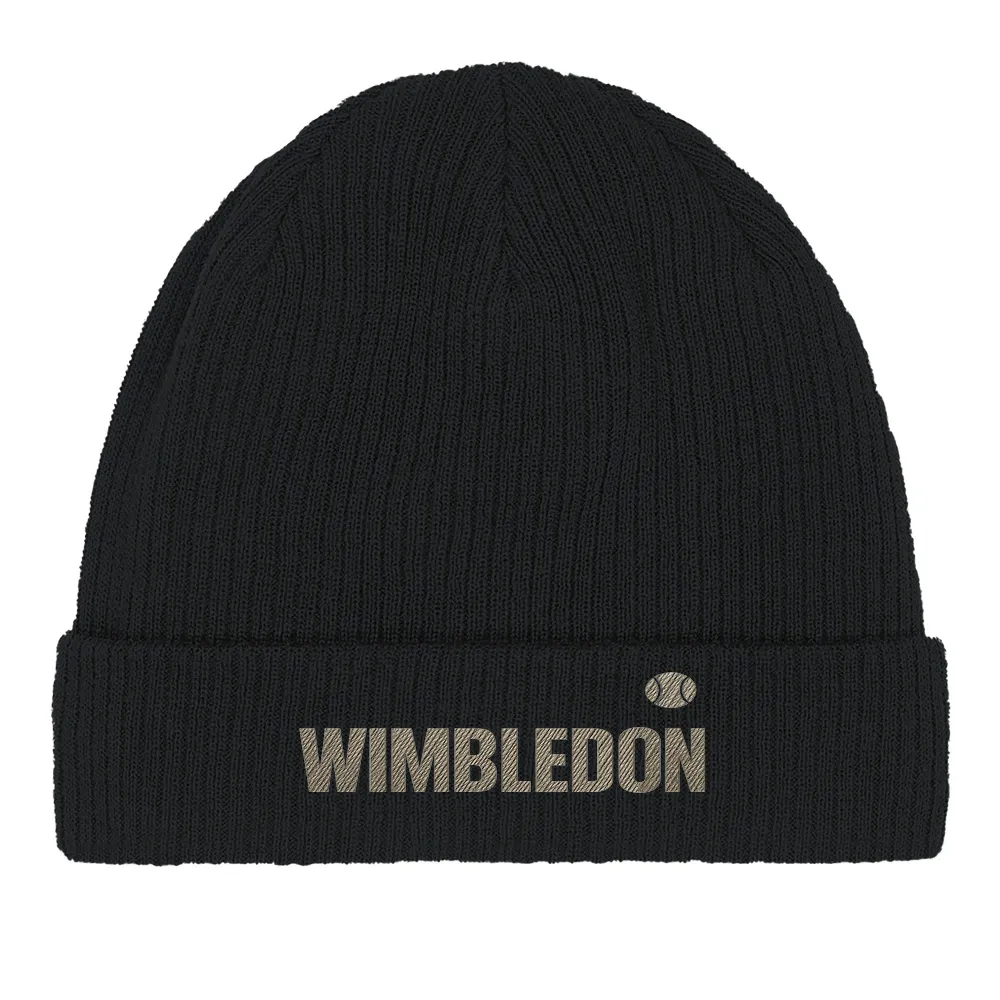 100%オーガニックコットン製のウィンブルドンテニス刺繍ビーニー。軽量で通気性があり、快適さとスタイルを両立。