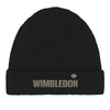100%オーガニックコットン製のウィンブルドンテニス刺繍ビーニー。軽量で通気性があり、快適さとスタイルを両立。