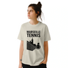 T-shirt Marseille Tennis con design vivace, perfetta per gli appassionati di tennis. Comfort e stile per ogni occasione