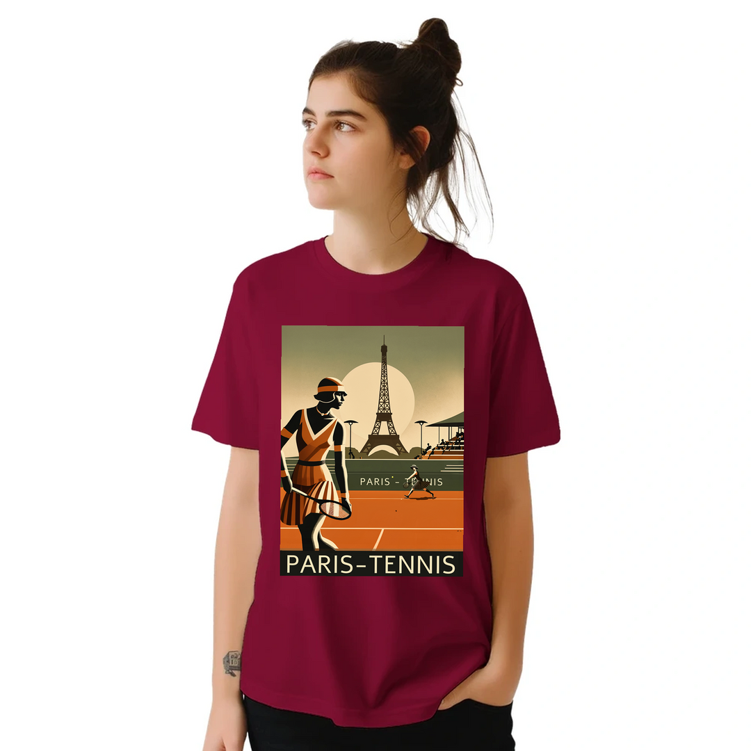 パリのテニスをテーマにしたおしゃれなTシャツ。テニス愛好者にぴったりのデザインで、スタイルを引き立てます。サイズはSからXXLまで選べます。