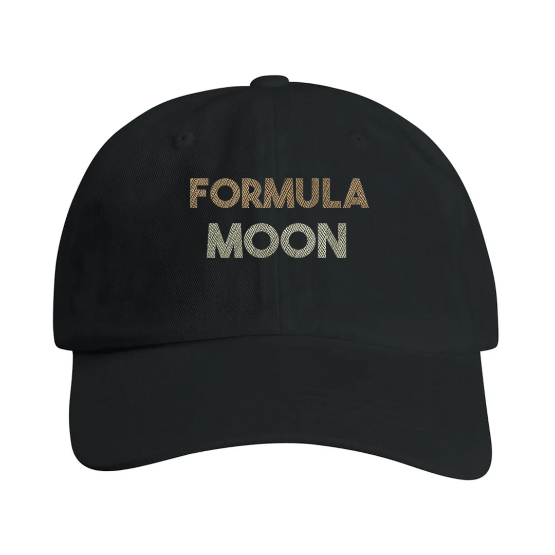 Embroidered vintage cap featuring Formula 1 moon motif, low-profile design