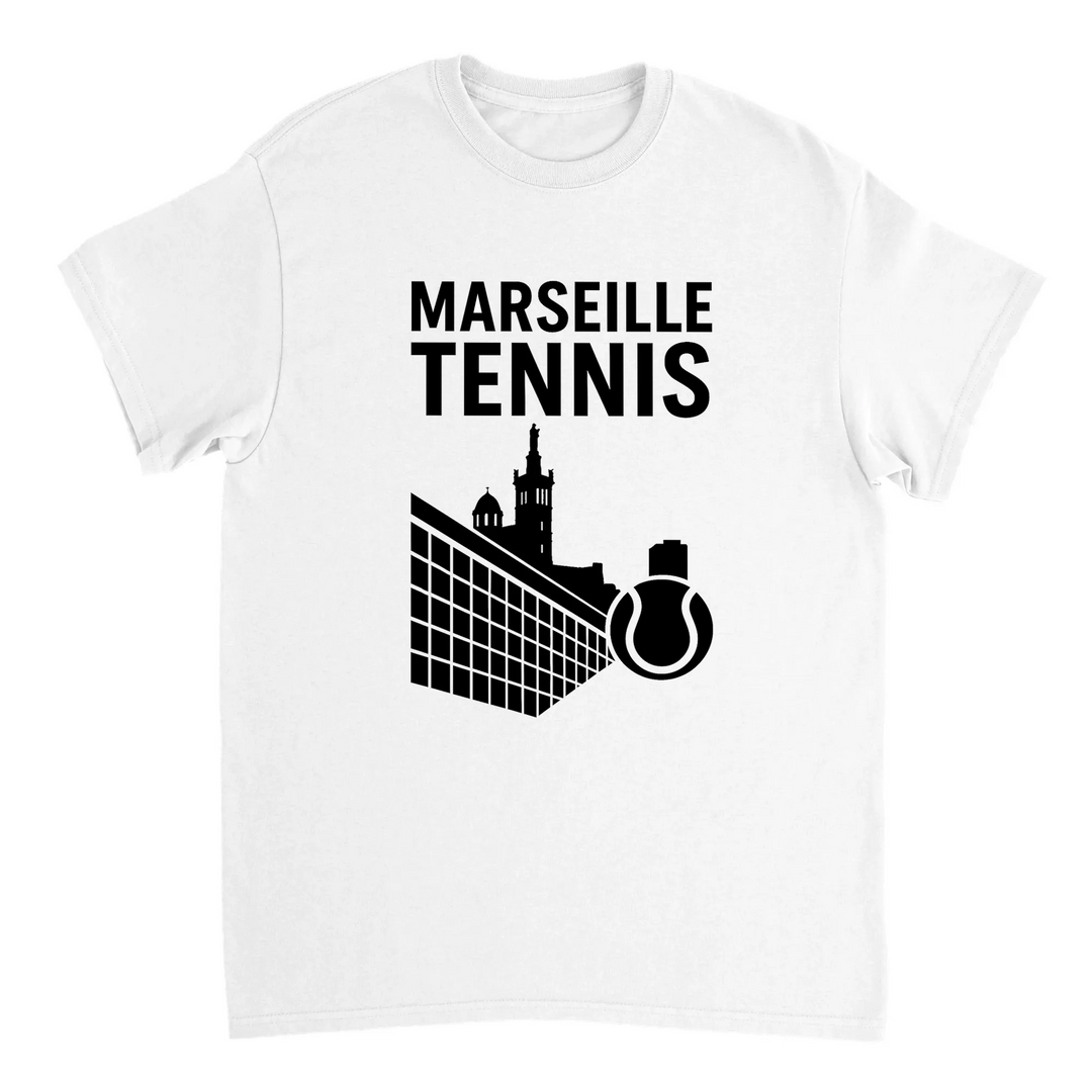 T-shirt Marseille Tennis con design vivace, perfetta per gli appassionati di tennis. Comfort e stile per ogni occasione