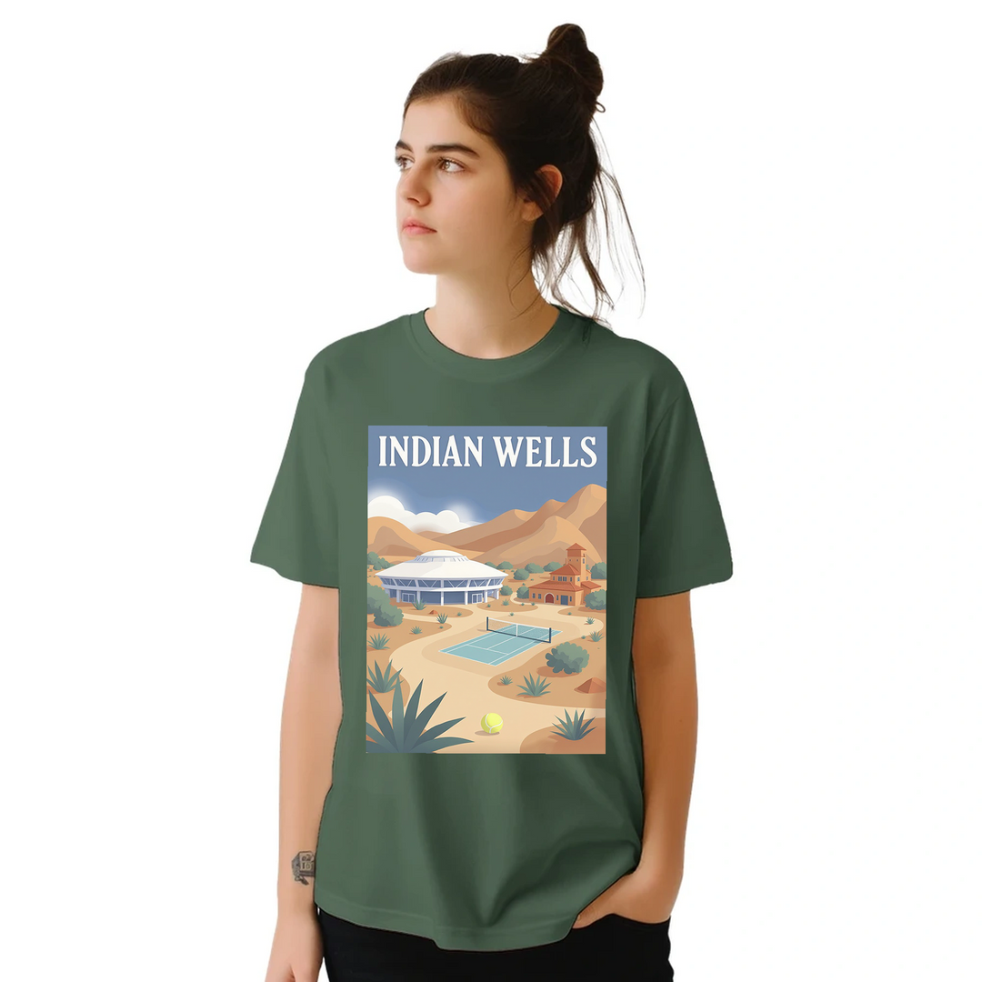 インディアンウェルズのテニスを祝うTシャツ。アメリカのテニスイベントのファンに最適なスタイリッシュなデザイン。柔らかく通気性のあるコットン素材で快適さを提供します。