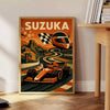 鈴鹿日本F1ポスター。大胆な黒と鮮やかなオレンジの色合いが特徴で、50x70または30x40サイズで提供。レーシングファンのコレクションに最適な目を引くアイテム。フレーム付きまたはなしで購入可能。