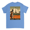Tennis T-shirt med stilren design inspirerad av Paris, perfekt för tennisälskare. Finns i storlekarna S till XXL