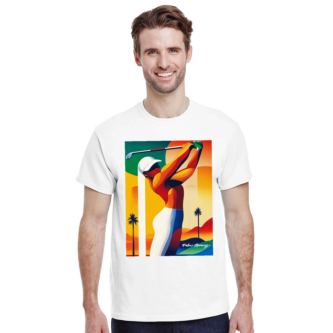 パームスプリングスのゴルフをイメージしたスタイリッシュなTシャツ。快適な着心地と耐久性のあるプレミアムコットンを使用。