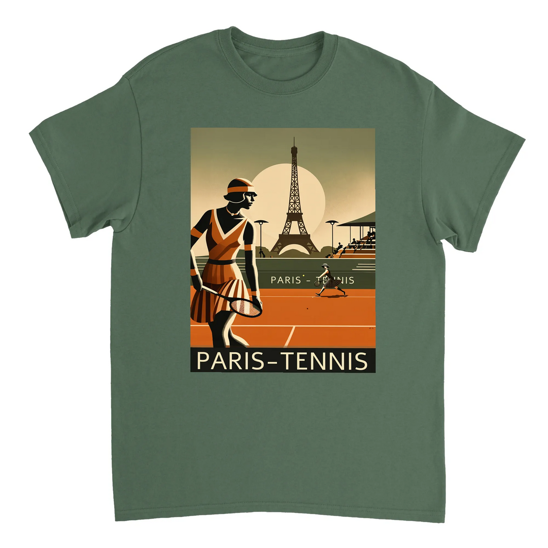 パリのテニスをテーマにしたおしゃれなTシャツ。テニス愛好者にぴったりのデザインで、スタイルを引き立てます。サイズはSからXXLまで選べます。
