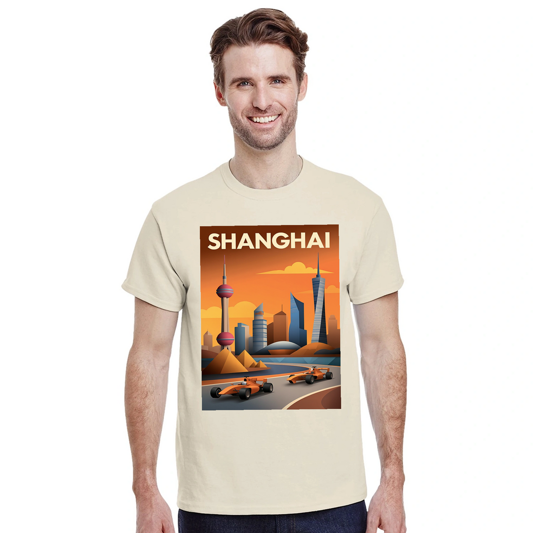 上海F1デザインのTシャツ。モータースポーツファンにぴったりのスタイリッシュなアイテム。高品質コットン使用で快適な着心地。