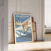 Plakat rowerowy Maastricht Pays-Bas z szaro-pomarańczowym wzorem, idealny dla miłośników kolarstwa i sztuki. Dostępny w różny