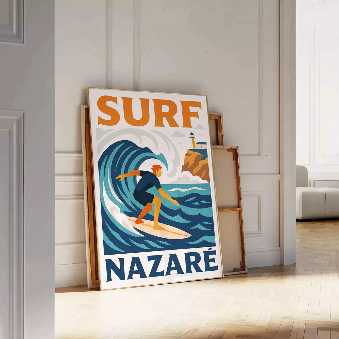 Nazarē sērfošanas plakāts ar dzīvīgu oranžu un baltu dizainu, ideāli piemērots sērfošanas entuziastu telpai