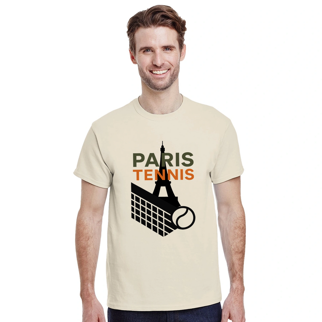 パリテニス10 Tシャツは、スタイルと快適さを兼ね備えたアイテムです。テニス愛好者にぴったりの洗練されたデザインで、コート内外で活躍します。サイズはS、M、L、XL、XXLから選べます。