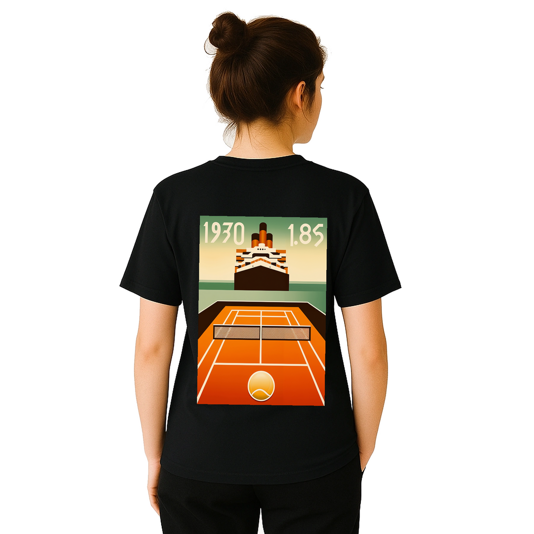 T-shirt Nomandie Tennis, perfetto per giocatori e appassionati, combina comfort e stile con un design audace