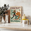 ムンバイのスポーツ文化を祝うクリケットテーマのポスター。グレーとホワイトの洗練されたデザインで、クリケット愛好者に最適です。サイズはA4、30x40cm、50x70cm、60x80cm、A0からお選びいただけます。