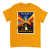 Miami F1 t-shirt i en färgstark design, hyllar den pulserande energin från Formel 1-scenen i USA. Finns i storlekar S till XX