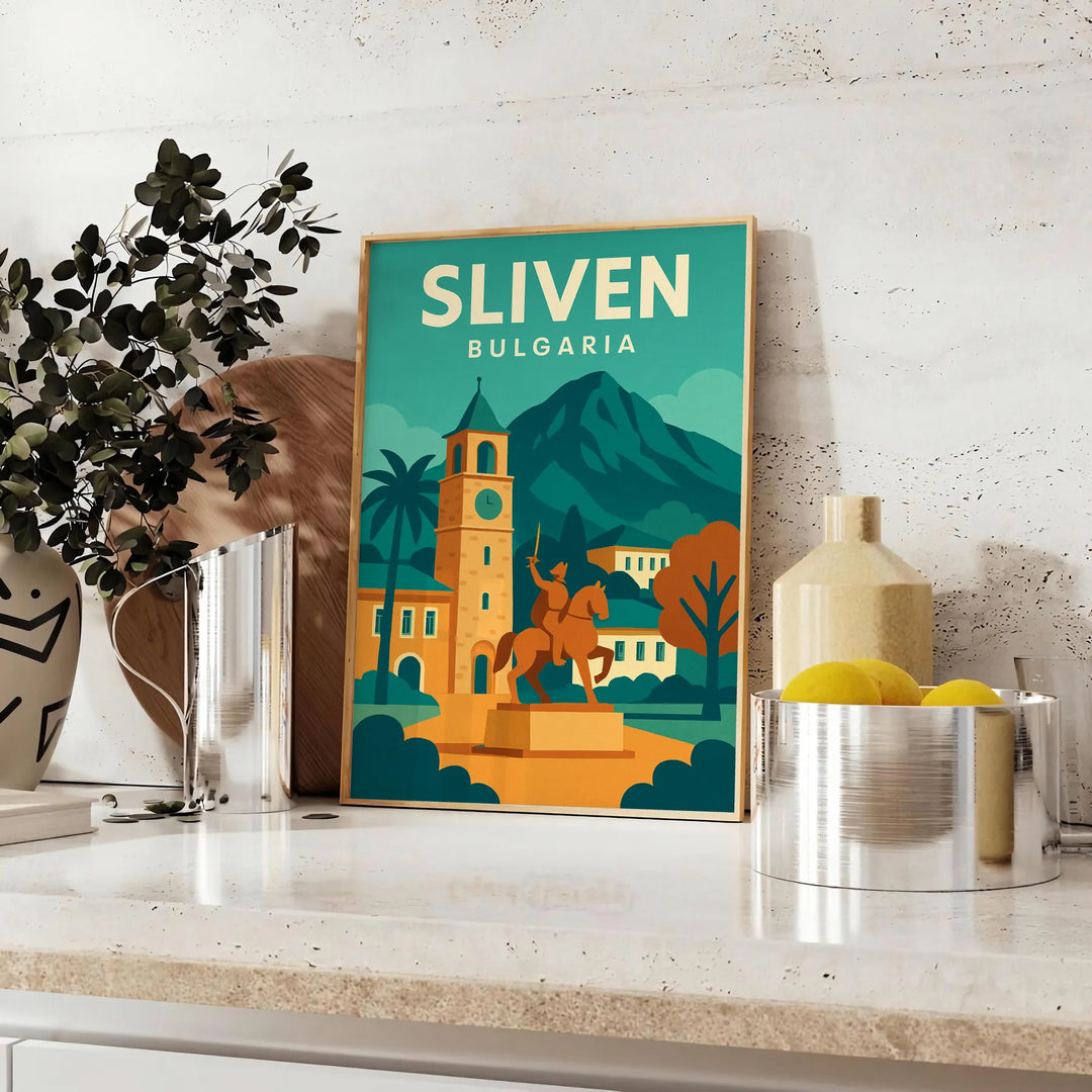 スリヴェン（ブルガリア）の街並みを描いた青とオレンジのポスター（宇宙風）