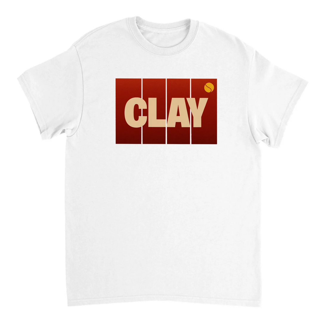 テニスの試合を楽しむためのスタイリッシュなクレイテニススポーツTシャツ。快適なコットン素材で、プレイヤーやファンに最適です。