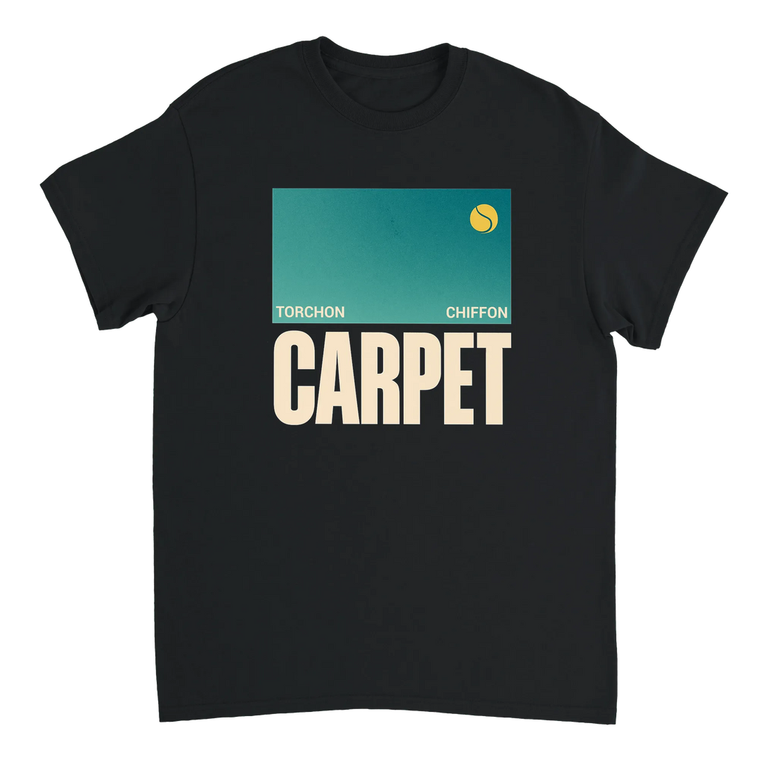 テニス愛好者にぴったりのトーチシフォンカーペットTシャツ。快適な着心地と鮮やかなデザインが魅力。サイズはSからXXLまで選べます。