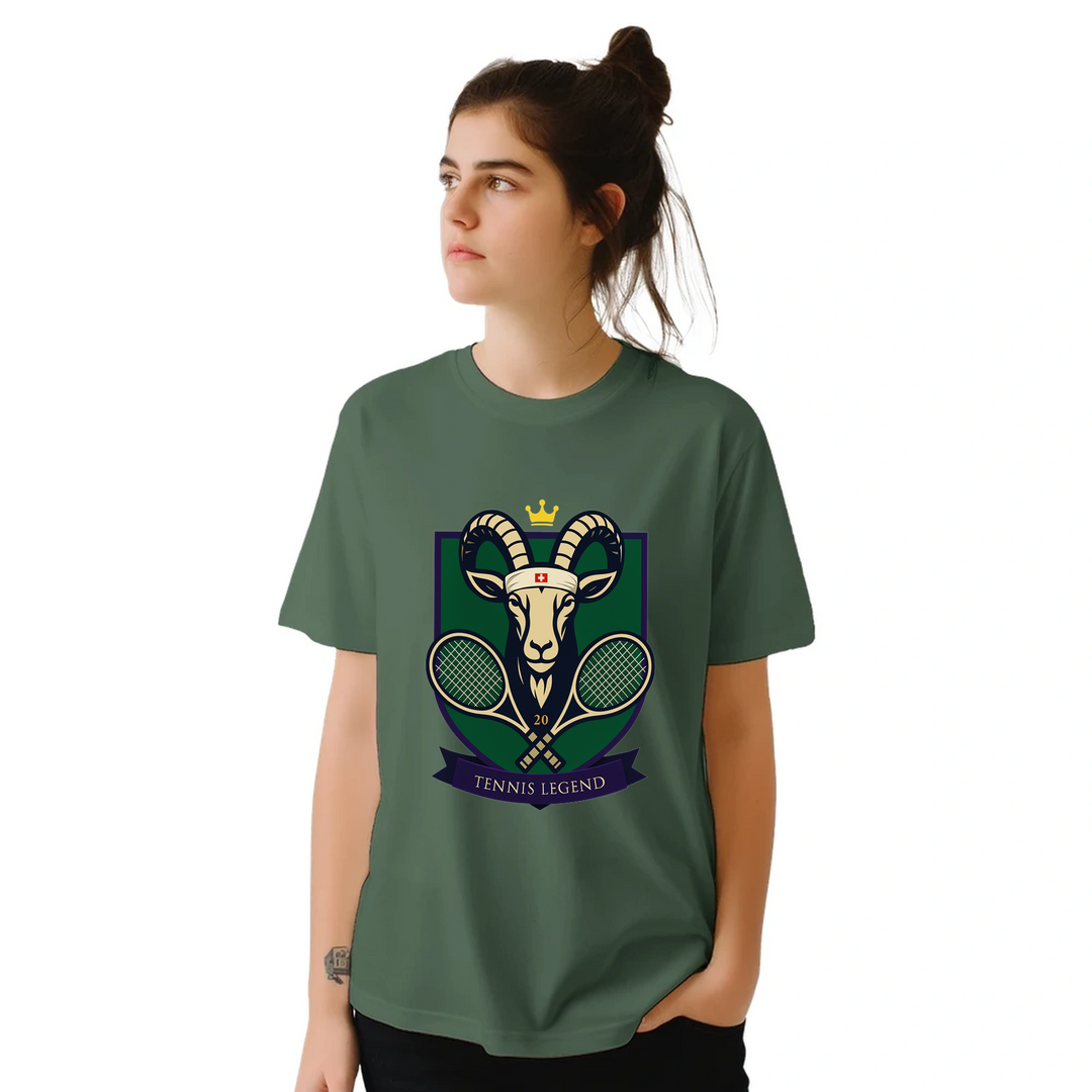 T-shirt med design som hyllar tennislegenden Roger Federer, perfekt för fans och spelare. Finns i storlekar S till XXL