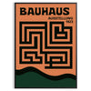 Bauhaus Labyrinth plakāts ar dzīvīgu zaļu un pelēku krāsu, vintage stila mākslas darbs, kas piešķir mūsdienīgu pieskārienu jū