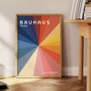 élégance mouvement Bauhaus affiche vibrante teintes jaune orange intérieur cadeau œuvre art moderne un incontournable disponible A4 cm A0