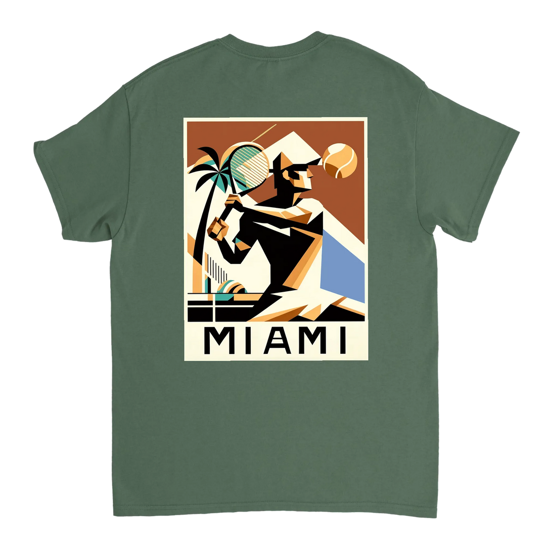 T-shirt Miami Tennis: design vibrante che cattura lo spirito energetico del tennis a Miami, in cotone morbido e traspirante p