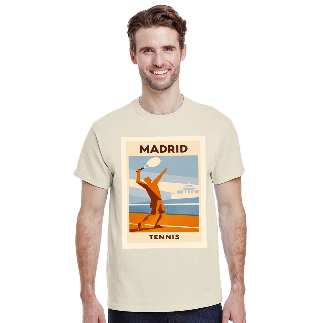 T-shirt τένις Μαδρίτης, με ζωντανό σχέδιο που αποτυπώνει την κουλτούρα του τένις στη Μαδρίτη. Ιδανικό για αθλητές και λάτρεις