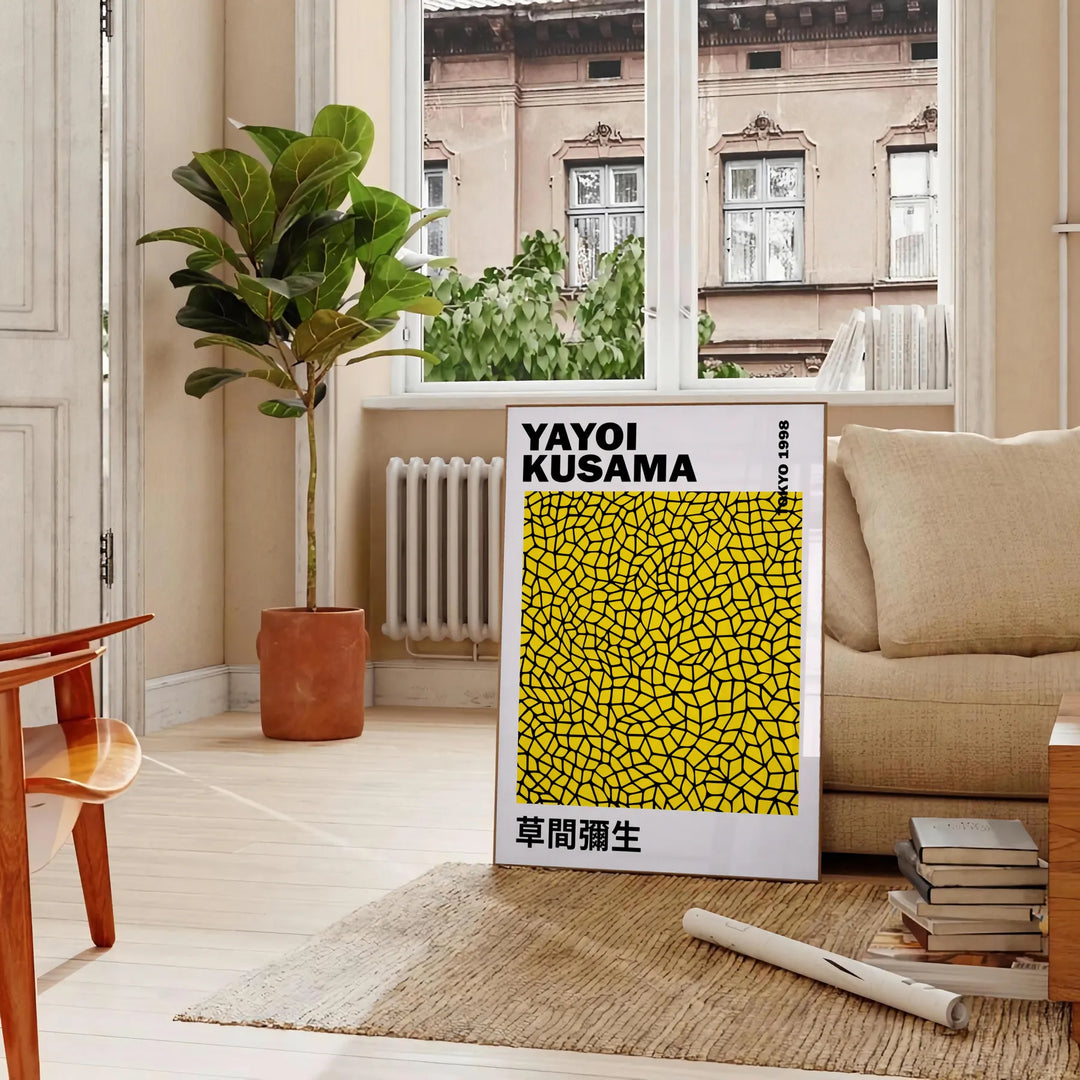Färgglad Pumpkin Yayoi Kusama poster i grönt och svart, tillgänglig i flera storlekar som 50x70 cm och 30x40 cm, perfekt för