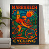 Vintage plakat rowerowy w stylu cartoon przedstawiający urok Marrakechu w intensywnych pomarańczowych i niebieskich odcieniac