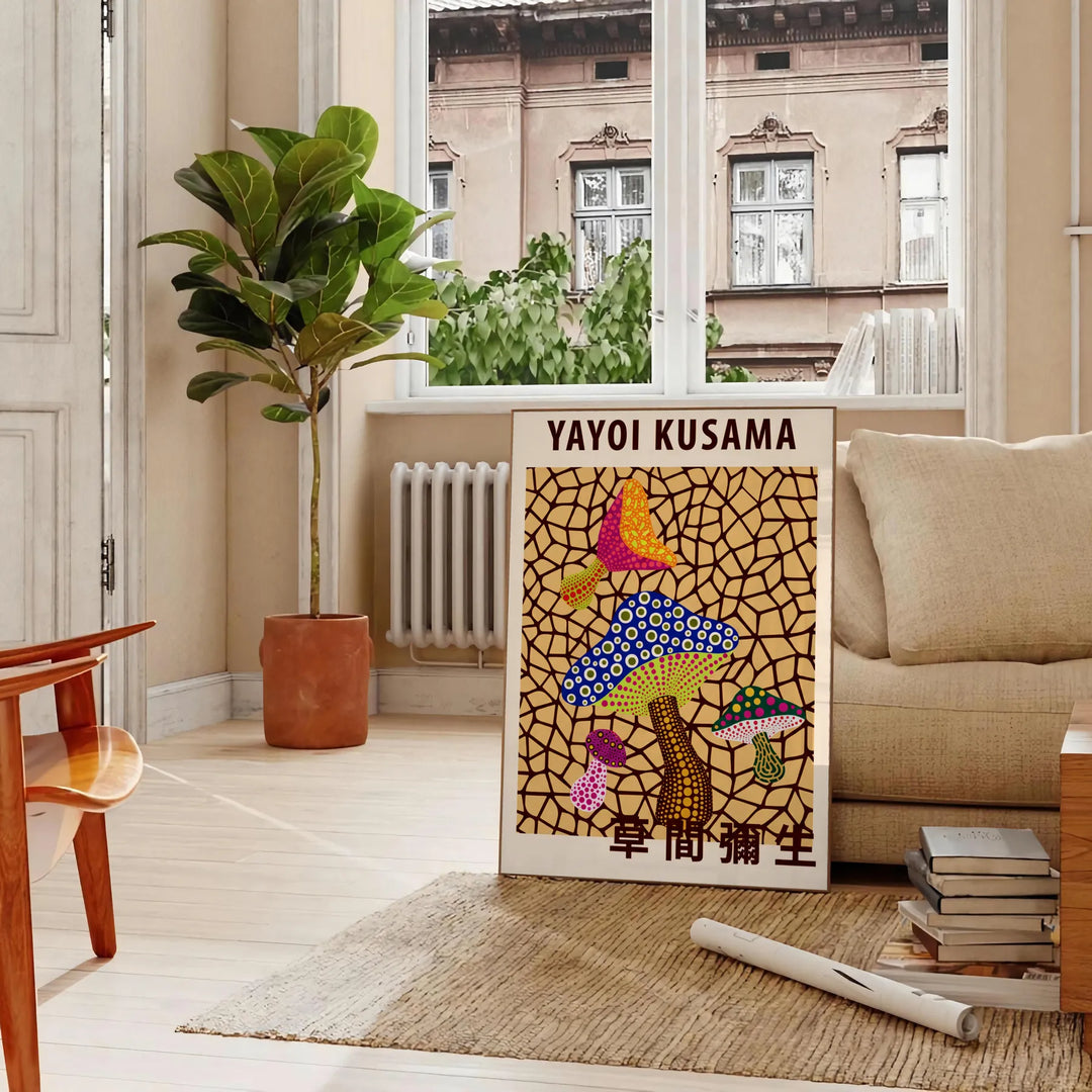 Yayoi Kusama-inspirerad svampaffisch med starka röda och svarta nyanser, tillgänglig i flera storlekar
