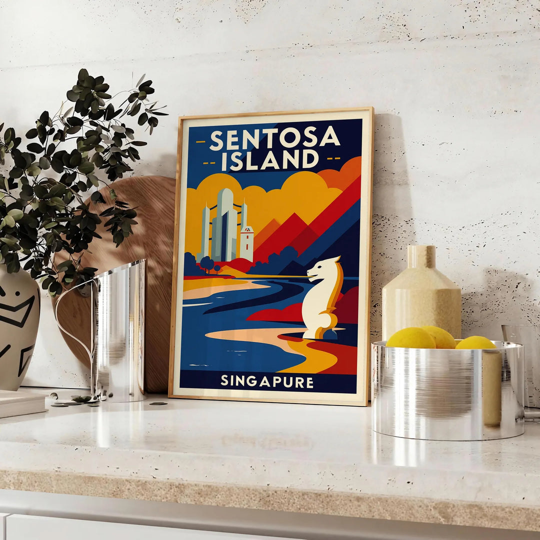 Vintage Reiseposter von Sentosa Island, Singapur im Art Deco-Stil. Lebendige orange und blaue Farbtöne bringen Nostalgie in I
